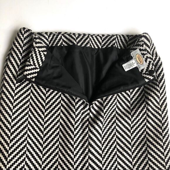 TALBOTS WOOL TWEED V DESIGN LINED SKIRT - Picture 5 of 6